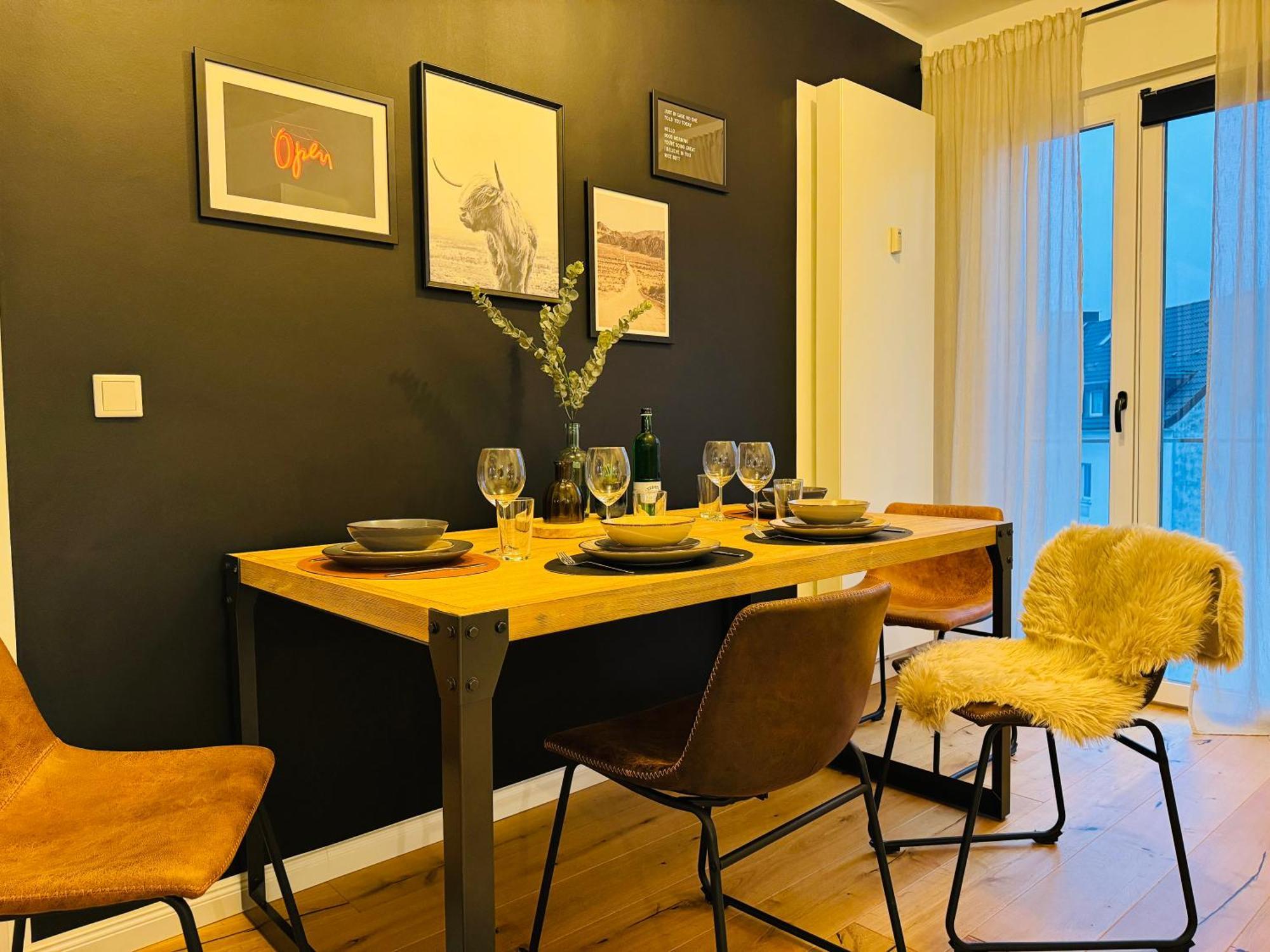 Klassen Stay - Designer Apartment Fuer 6 - Zentral - 2X Kingsize Essen Buitenkant foto